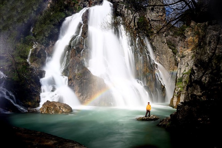 Ein kleines Naturparadies: die Wasserfälle von Uçansu